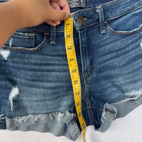 Abercrombie and Fitch Harper Dark Wash Distressed Low Rise Shorts Size 0 y2k - Picture 6 of 7